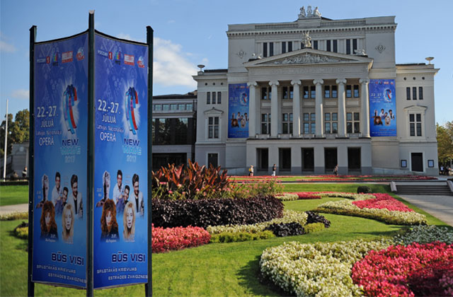 tvnet-karikatura-toms-ostrovskis